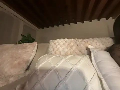 TALONSEXY online show from April 22, 2026, 8:54 pm