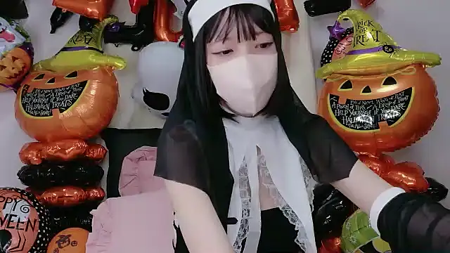 Snapshot of Azusa_128 chatting on October 30, 2025, 10:27 am Azusa 128 online show from October 30, 2025, 10:27 am