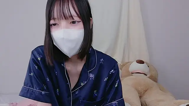 Snapshot of Azusa_128 chatting on November 11, 2025, 10:48 am Azusa 128 online show from November 11, 2025, 10:48 am