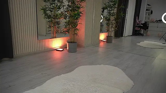 EmmaBlanco online show from February 24, 2026, 7:45 pm