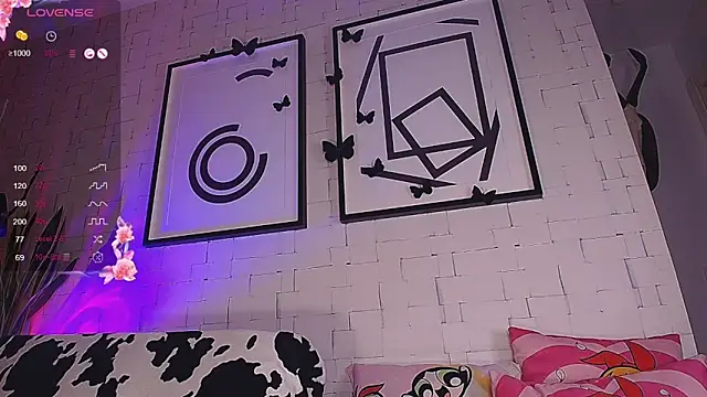 Snapshot of nikkichu chatting on September 14, 2025, 5:28 am nikkichu online show from September 14, 2025, 5:28 am