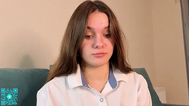 Snapshot of chloemilka chatting on September 28, 2025, 6:24 pm chloemilka online show from September 28, 2025, 6:24 pm