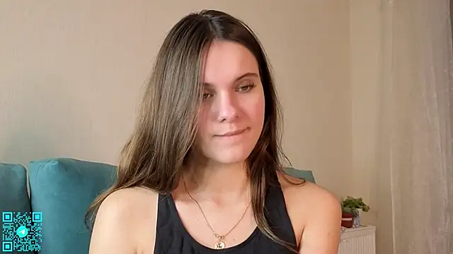 Snapshot of chloemilka chatting on October 12, 2025, 5:23 pm chloemilka online show from October 12, 2025, 5:23 pm