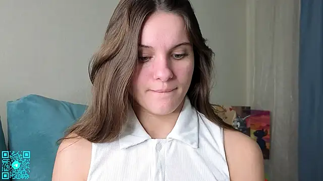 Snapshot of chloemilka chatting on November 3, 2025, 5:25 pm chloemilka online show from November 3, 2025, 5:25 pm