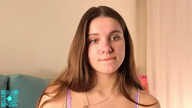 Snapshot of chloemilka chatting on November 22, 2025, 5:23 pm chloemilka online show from November 22, 2025, 5:23 pm