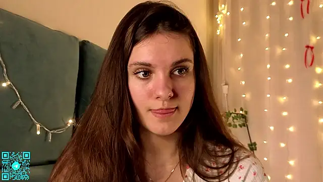 Snapshot of chloemilka chatting on February 21, 2026, 5:25 pm chloemilka online show from February 21, 2026, 5:25 pm