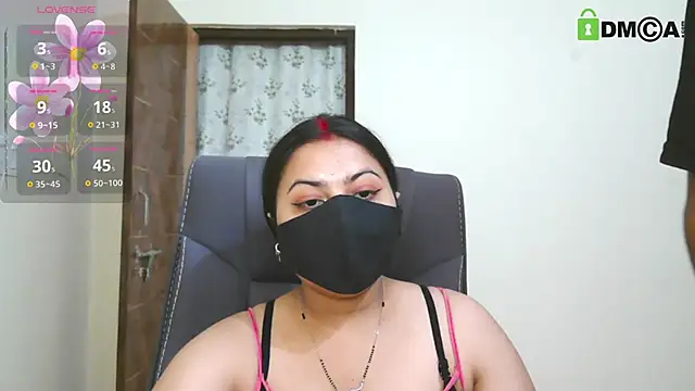 Snapshot of SassyWildCouple chatting on May 30, 2026, 11:51 am SassyWildCouple online show from May 30, 2026, 11:51 am