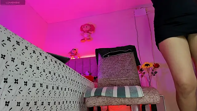 hot Dariana pantyhose online show from May 1, 2026, 1:48 pm
