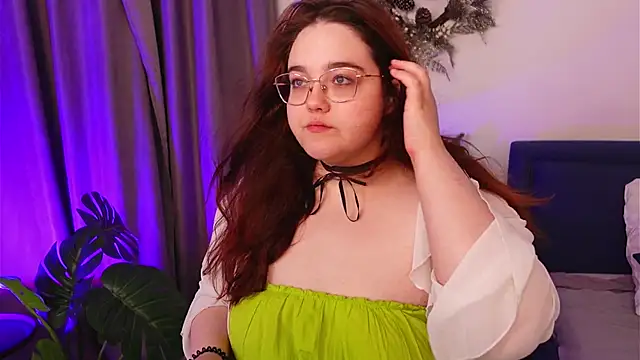 Snapshot of Neko_Moor chatting on December 4, 2025, 8:50 pm Neko Moor online show from December 4, 2025, 8:50 pm