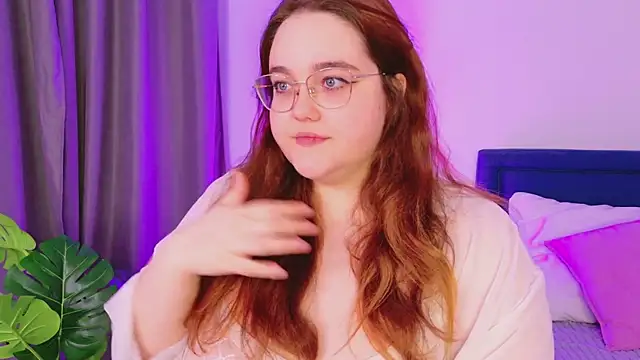 Snapshot of Neko_Moor chatting on January 6, 2026, 8:45 pm Neko Moor online show from January 6, 2026, 8:45 pm