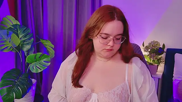 Snapshot of Neko_Moor chatting on March 4, 2026, 8:37 pm Neko Moor online show from March 4, 2026, 8:37 pm