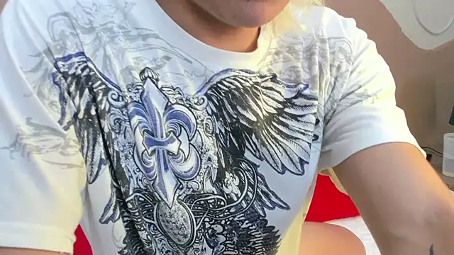 Snapshot of Enrrixxx_ chatting on February 15, 2026, 12:07 am Enrrixxx online show from February 15, 2026, 12:07 am