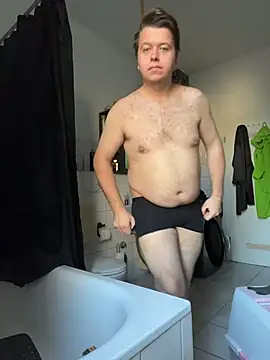 Lars2306 online show from December 5, 2025, 1:52 pm