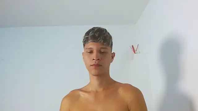 Twinkcock22 online show from July 31, 2026, 3:06 am