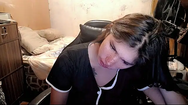 Cutierhyxx online show from May 29, 2026, 8:29 pm
