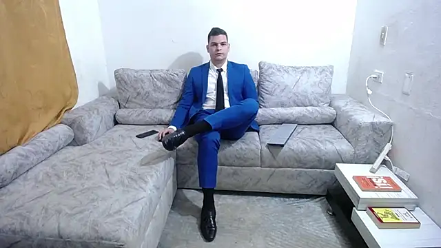 Victor Maitland online show from September 19, 2025, 3:41 am