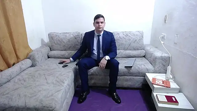 Victor Maitland online show from June 4, 2026, 3:56 am