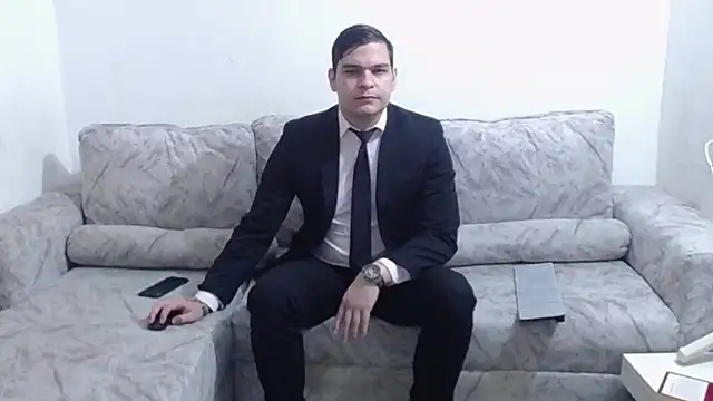 Victor Maitland online show from June 27, 2026, 7:52 pm