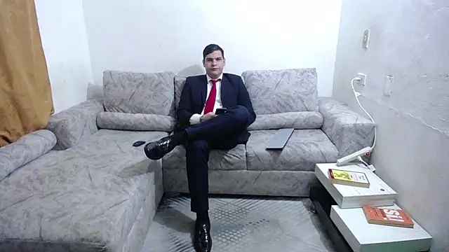 Victor Maitland online show from June 29, 2026, 7:47 pm