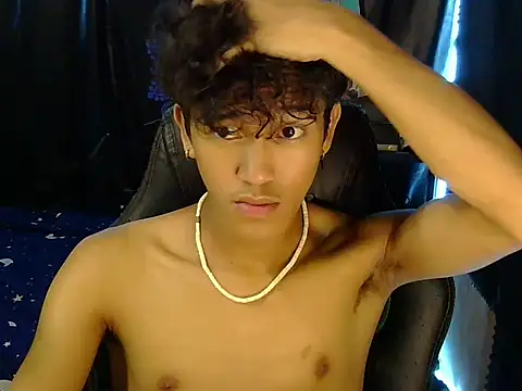 Snapshot of kenbigcockxx chatting on April 13, 2026, 9:26 am kenbigcockxx online show from April 13, 2026, 9:26 am