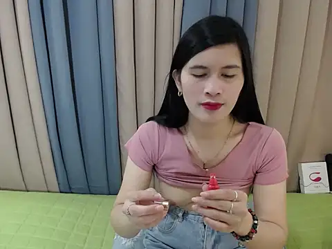 pinay amaliax online show from July 25, 2026, 10:35 am