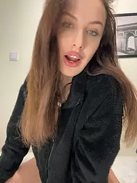 Snapshot of goodgirldevil chatting on February 27, 2026, 9:37 pm goodgirldevil online show from February 27, 2026, 9:37 pm
