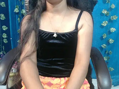 Snapshot of Forever_Love2025 chatting on November 26, 2025, 8:26 am Forever Love2025 online show from November 26, 2025, 8:26 am