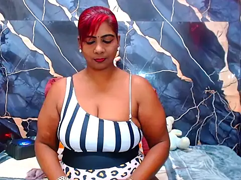 Snapshot of indianerotica69 chatting on June 5, 2026, 5:07 pm indianerotica69 online show from June 5, 2026, 5:07 pm