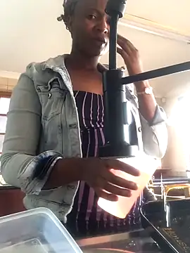 Goddessberry online show from September 12, 2025, 5:51 am