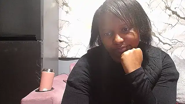 Snapshot of Goddessberry chatting on June 14, 2026, 3:47 pm Goddessberry online show from June 14, 2026, 3:47 pm