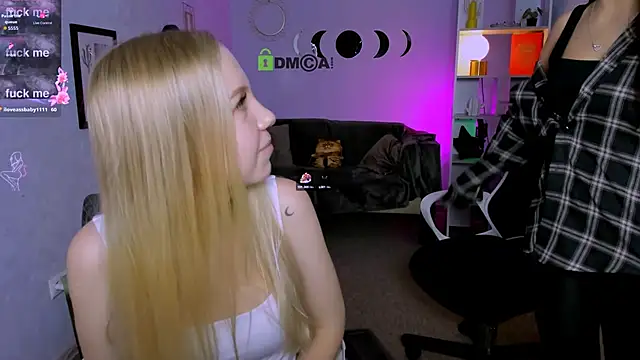 Snapshot of miki-niki chatting on September 25, 2025, 1:15 pm miki-niki online show from September 25, 2025, 1:15 pm