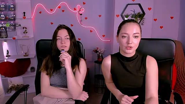 Snapshot of miki-niki chatting on March 11, 2026, 8:20 am miki-niki online show from March 11, 2026, 8:20 am