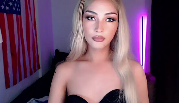 Alicegreenexx online show from October 8, 2025, 4:04 pm