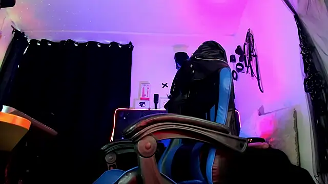 Snapshot of mia_carter88 chatting on January 8, 2026, 1:13 pm mia carter88 online show from January 8, 2026, 1:13 pm