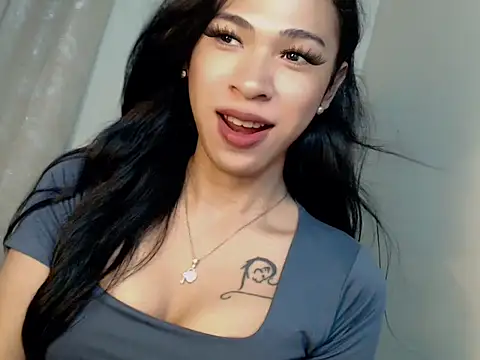 Snapshot of Annaloula chatting on January 12, 2026, 8:47 pm Annaloula online show from January 12, 2026, 8:47 pm