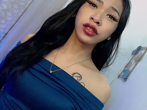 Snapshot of Annaloula chatting on March 8, 2026, 2:32 pm Annaloula online show from March 8, 2026, 2:32 pm