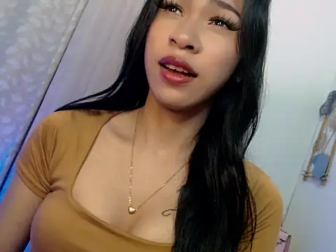 Snapshot of Annaloula chatting on March 11, 2026, 5:52 pm Annaloula online show from March 11, 2026, 5:52 pm