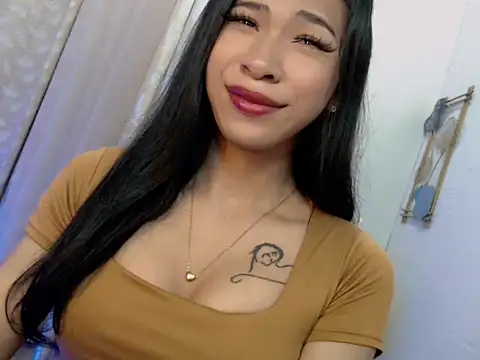 Snapshot of Annaloula chatting on March 12, 2026, 4:02 pm Annaloula online show from March 12, 2026, 4:02 pm