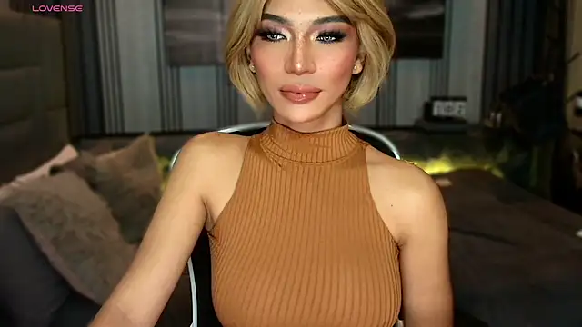 Snapshot of Huntress_xxx chatting on March 22, 2026, 6:39 am Huntress xxx online show from March 22, 2026, 6:39 am