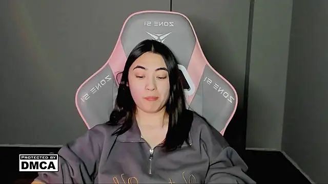 Snapshot of MeilideQian1 chatting on February 4, 2026, 3:51 pm MeilideQian1 online show from February 4, 2026, 3:51 pm