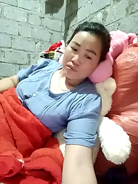 jienrrr online show from September 30, 2025, 12:37 am