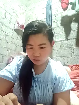 jienrrr online show from October 17, 2025, 12:01 am