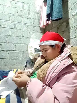 jienrrr online show from November 29, 2025, 2:20 pm