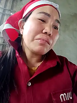 jienrrr online show from December 23, 2025, 5:27 am