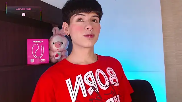 Ezra Storm online show from November 26, 2025, 4:57 am