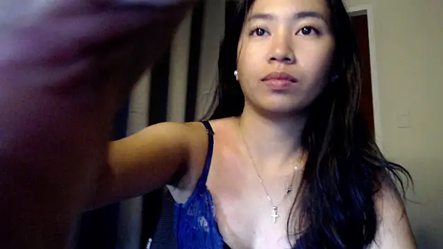 Snapshot of candycrushyyy chatting on September 25, 2025, 8:56 pm candycrushyyy online show from September 25, 2025, 8:56 pm