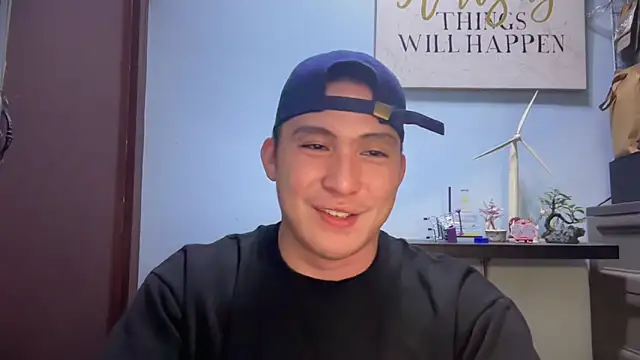 lovely jay online show from December 22, 2025, 6:38 pm