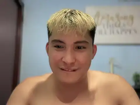 lovely jay online show from May 4, 2026, 6:59 pm