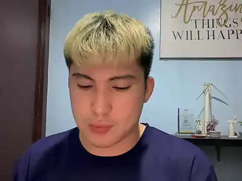 Snapshot of lovely_jay chatting on May 17, 2026, 11:34 pm lovely jay online show from May 17, 2026, 11:34 pm
