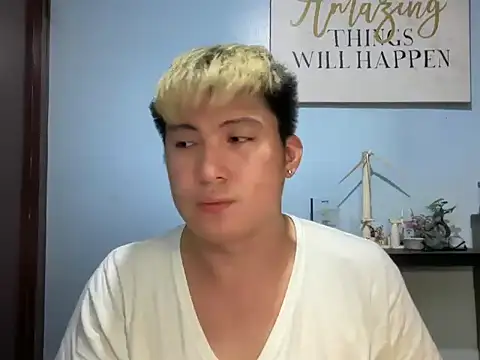 Snapshot of lovely_jay chatting on May 30, 2026, 12:13 pm lovely jay online show from May 30, 2026, 12:13 pm